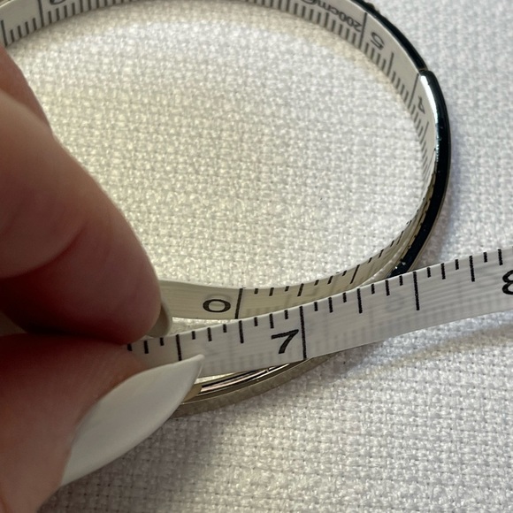 EUC Givenchy Rhodium Plated Crystal Pave Hinge Clasp Bangle Bracelet - Picture 7 of 7